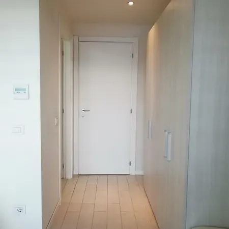 Apartment Dm 27 Milan